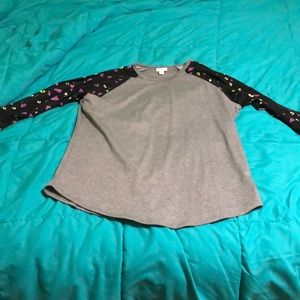 Lularoe half-sleeve top, (L)
